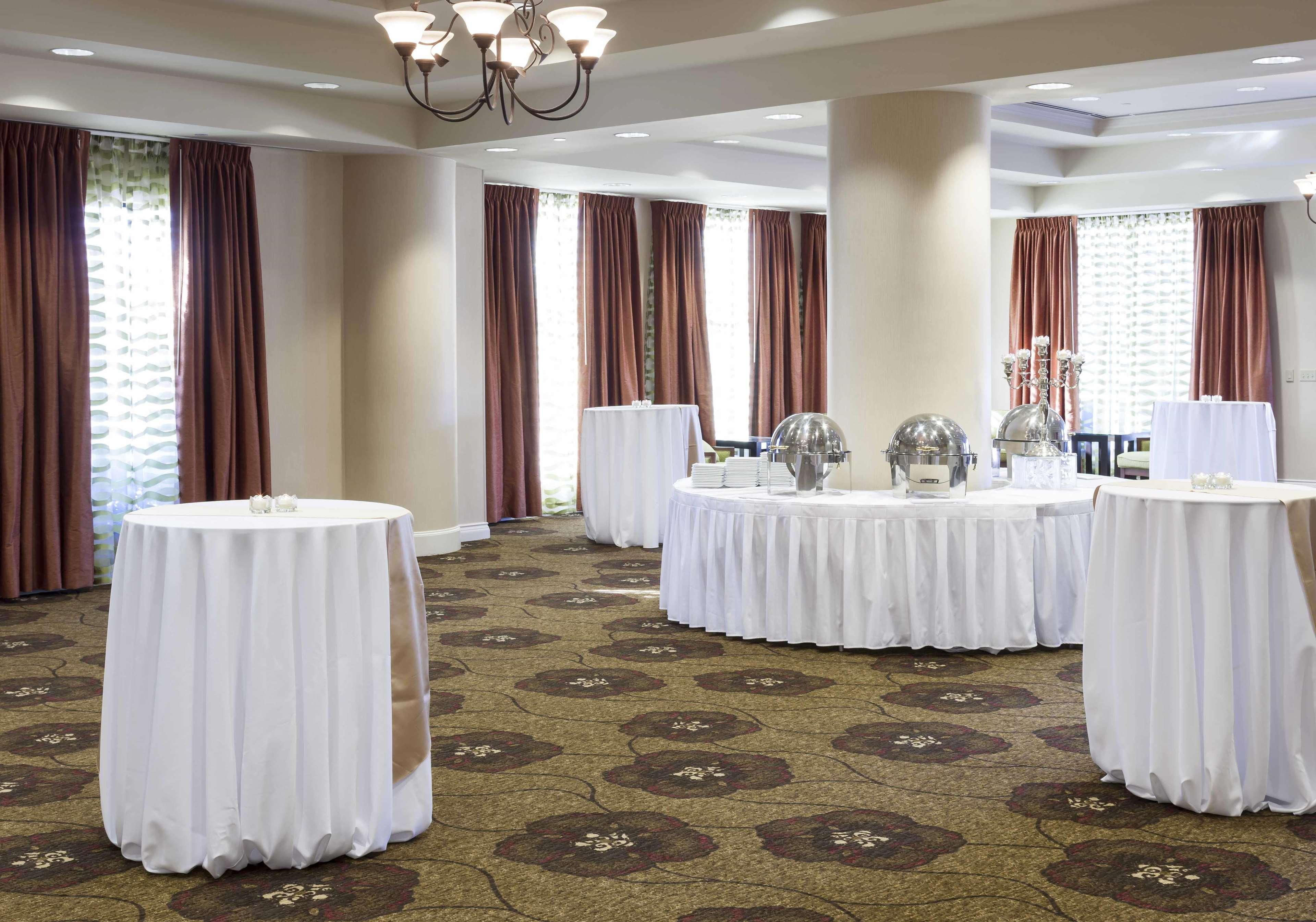 Hilton Garden Inn Dallas Lewisville Ngoại thất bức ảnh