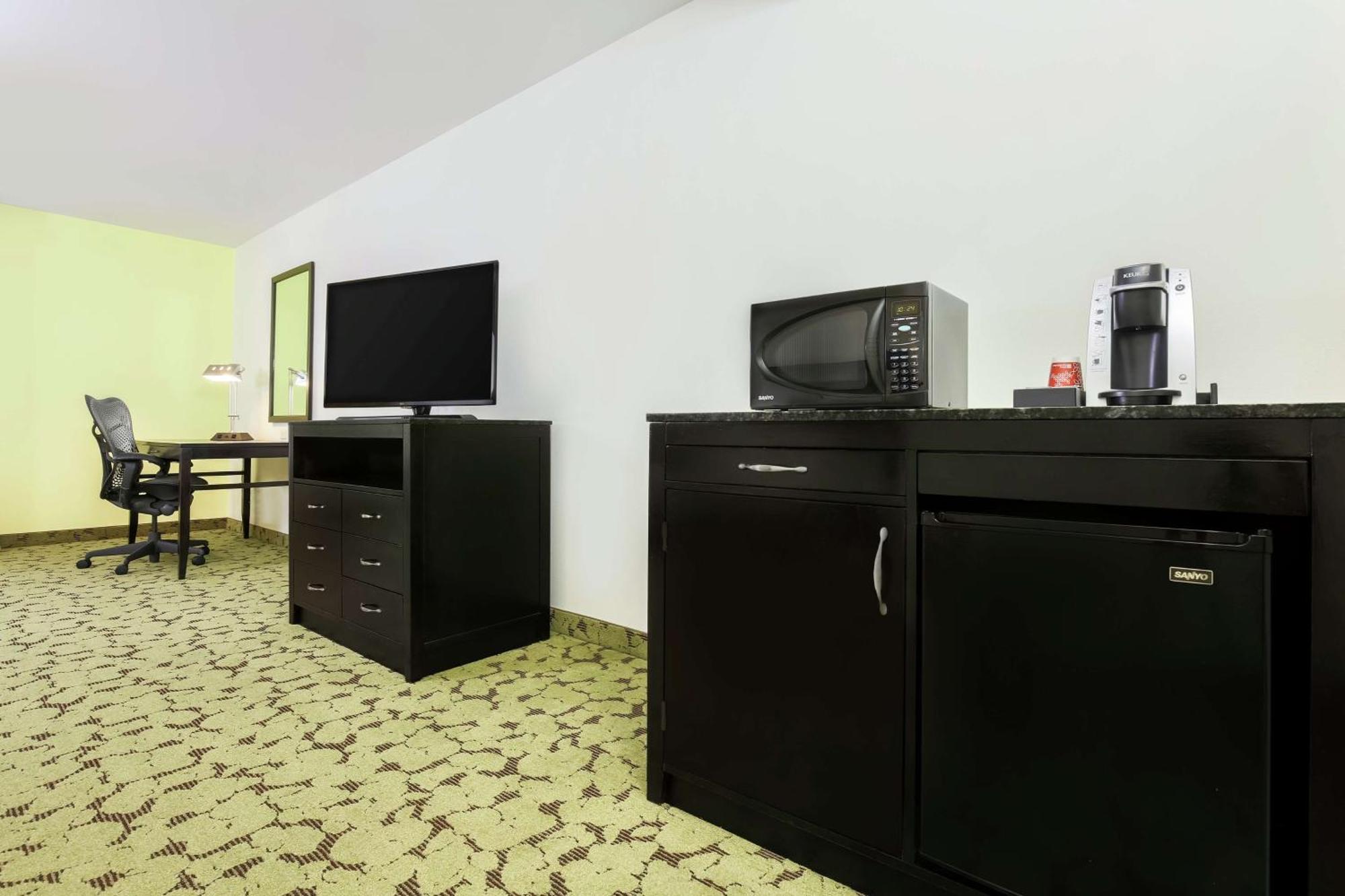Hilton Garden Inn Dallas Lewisville Ngoại thất bức ảnh