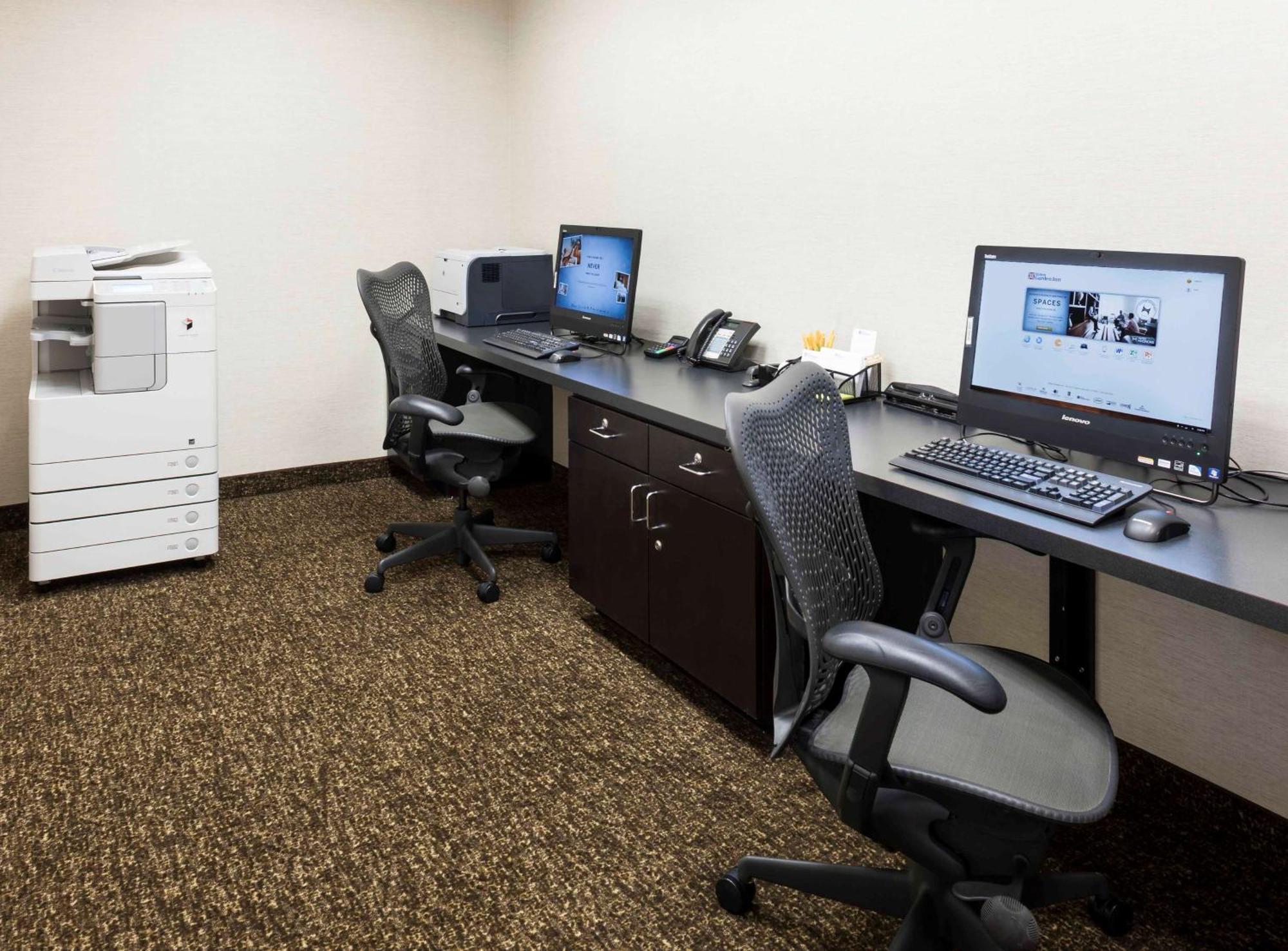 Hilton Garden Inn Dallas Lewisville Ngoại thất bức ảnh