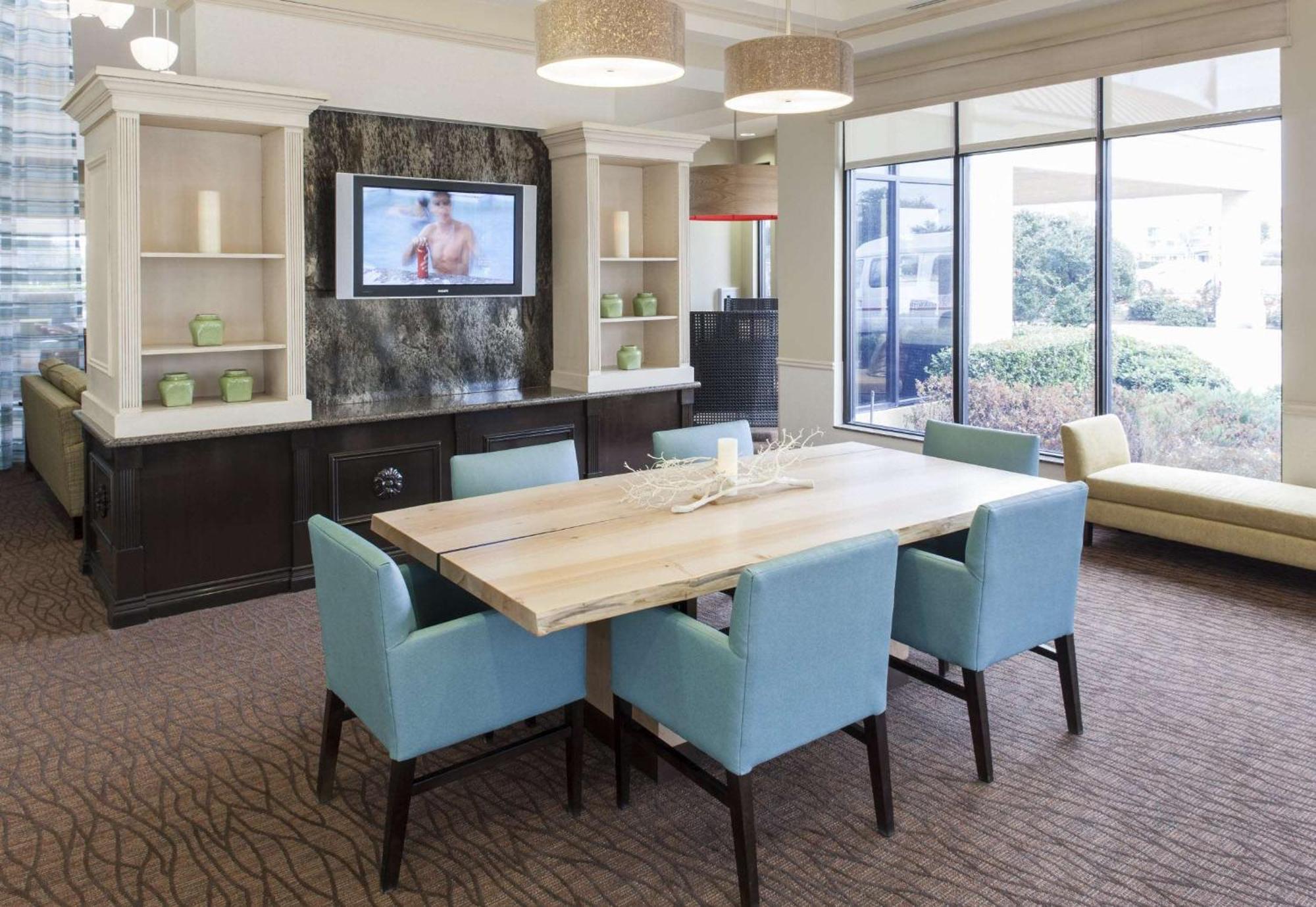 Hilton Garden Inn Dallas Lewisville Ngoại thất bức ảnh